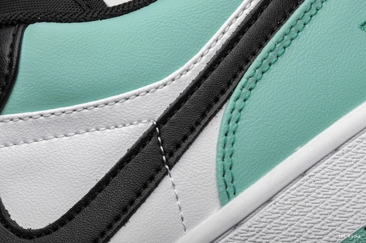 Low Emerald  Jordan 553558-117 1 Toe 0303